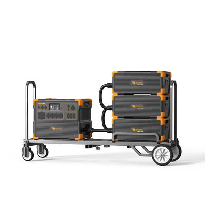 سعر جيد مولد الطاقة الشمسية لليثيوم LFP UPS 2400W Max. الشحن الكهروضوئي 3600W AC output الانترنت